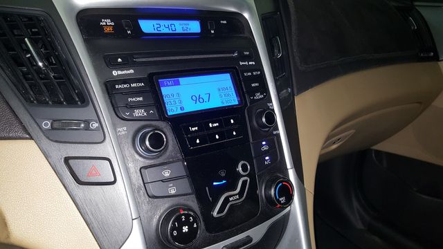 2013 Hyundai SONATA GLS | Carrollton, TX | Legend Motorcars of Carrollton 2013 Hyundai SONATA GLS | Carrollton, TX | Legend Motorcars of Carrollton