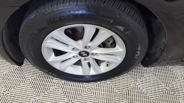 2013 Hyundai SONATA GLS | Carrollton, TX | Legend Motorcars of Carrollton 2013 Hyundai SONATA GLS | Carrollton, TX | Legend Motorcars of Carrollton