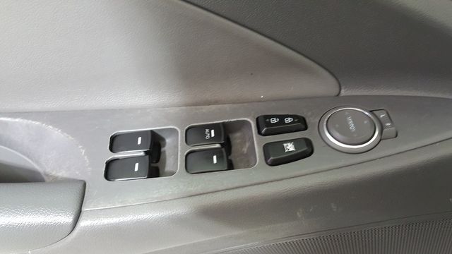 2013 Hyundai SONATA GLS | Carrollton, TX | Legend Motorcars of Carrollton 2013 Hyundai SONATA GLS | Carrollton, TX | Legend Motorcars of Carrollton