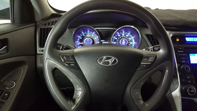 2013 Hyundai SONATA GLS | Carrollton, TX | Legend Motorcars of Carrollton 2013 Hyundai SONATA GLS | Carrollton, TX | Legend Motorcars of Carrollton