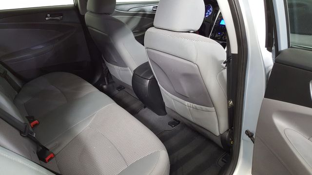 2013 Hyundai SONATA GLS | Carrollton, TX | Legend Motorcars of Carrollton 2013 Hyundai SONATA GLS | Carrollton, TX | Legend Motorcars of Carrollton