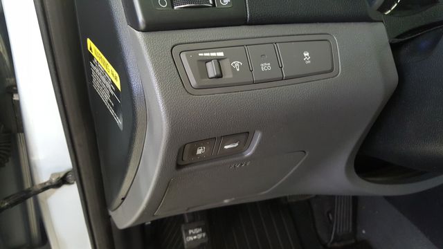 2013 Hyundai SONATA GLS | Carrollton, TX | Legend Motorcars of Carrollton 2013 Hyundai SONATA GLS | Carrollton, TX | Legend Motorcars of Carrollton