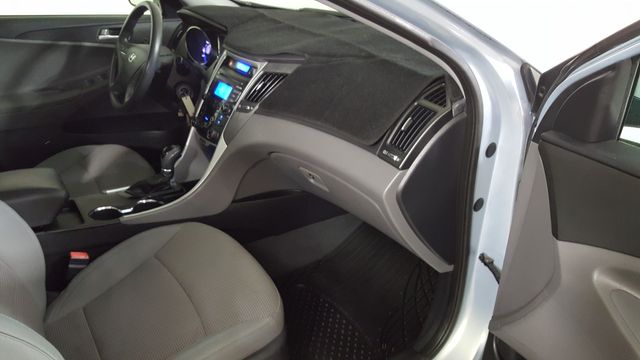 2013 Hyundai SONATA GLS | Carrollton, TX | Legend Motorcars of Carrollton 2013 Hyundai SONATA GLS | Carrollton, TX | Legend Motorcars of Carrollton
