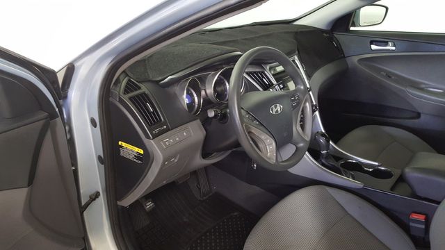 2013 Hyundai SONATA GLS | Carrollton, TX | Legend Motorcars of Carrollton 2013 Hyundai SONATA GLS | Carrollton, TX | Legend Motorcars of Carrollton