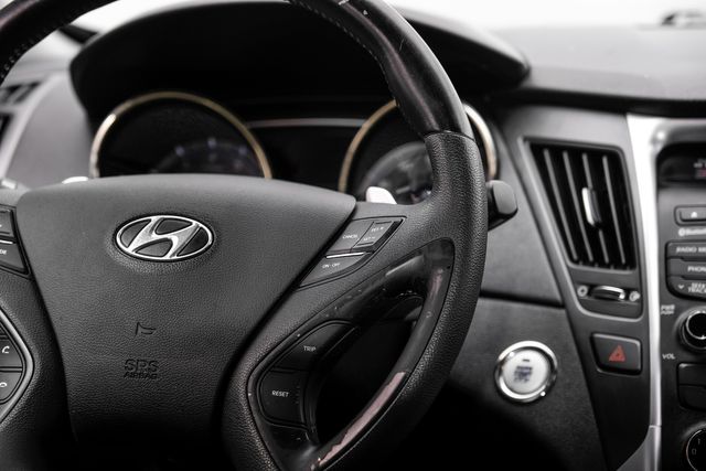 2013 Hyundai SONATA SE Automatic OneOwner HeatedSeats PremiumAlloys | Dallas, TX | Stevens Motor Company LLC