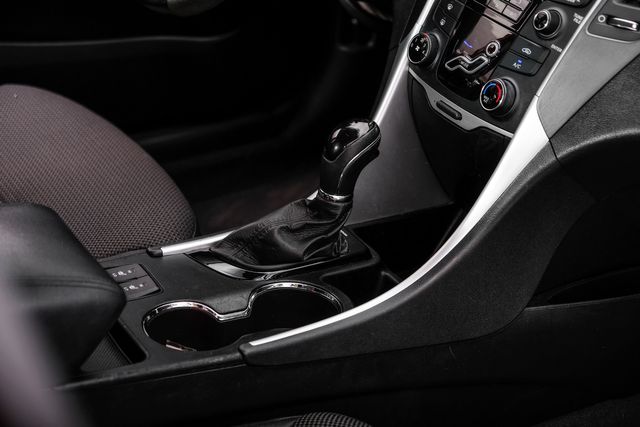 2013 Hyundai SONATA SE Automatic OneOwner HeatedSeats PremiumAlloys | Dallas, TX | Stevens Motor Company LLC 2013 Hyundai SONATA SE Automatic OneOwner HeatedSeats PremiumAlloys | Dallas, TX | Stevens Motor Company LLC