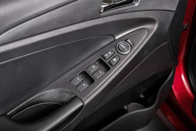 2013 Hyundai SONATA SE Automatic OneOwner HeatedSeats PremiumAlloys | Dallas, TX | Stevens Motor Company LLC 2013 Hyundai SONATA SE Automatic OneOwner HeatedSeats PremiumAlloys | Dallas, TX | Stevens Motor Company LLC