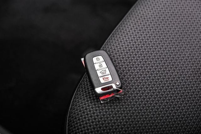 2013 Hyundai SONATA SE Automatic OneOwner HeatedSeats PremiumAlloys | Dallas, TX | Stevens Motor Company LLC 2013 Hyundai SONATA SE Automatic OneOwner HeatedSeats PremiumAlloys | Dallas, TX | Stevens Motor Company LLC