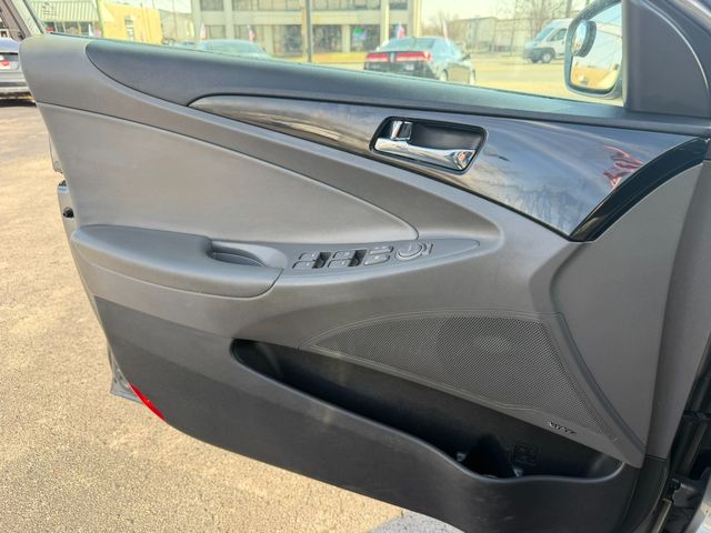 2013 Hyundai SONATA Limited | Nashville, TN | Auto Mart Used Cars Inc.