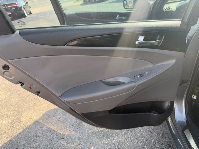 2013 Hyundai SONATA Limited | Nashville, TN | Auto Mart Used Cars Inc.