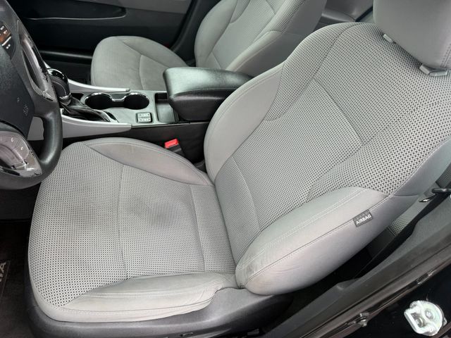 2013 Hyundai SONATA GLS | Nashville, TN | Auto Mart Used Cars Inc. 2013 Hyundai SONATA GLS | Nashville, TN | Auto Mart Used Cars Inc.