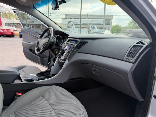 2013 Hyundai SONATA GLS | Nashville, TN | Auto Mart Used Cars Inc. 2013 Hyundai SONATA GLS | Nashville, TN | Auto Mart Used Cars Inc.