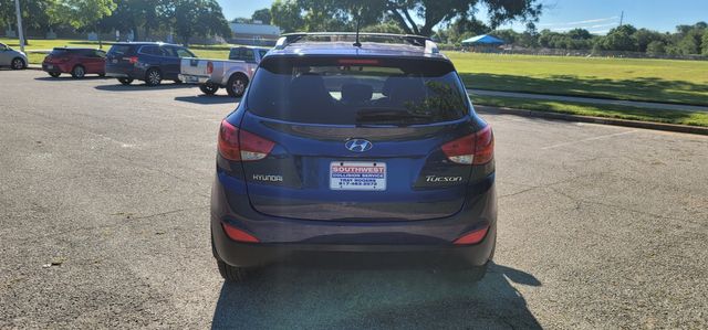 2013 Hyundai TUCSON GLS | Arlington, TX | Tray Rogers dba Southwest Collision Center 2013 Hyundai TUCSON GLS | Arlington, TX | Tray Rogers dba Southwest Collision Center