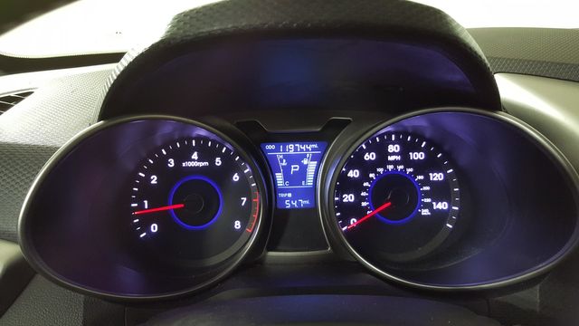 2013 Hyundai VELOSTER Base | Carrollton, TX | Legend Motorcars of Carrollton 2013 Hyundai VELOSTER Base | Carrollton, TX | Legend Motorcars of Carrollton