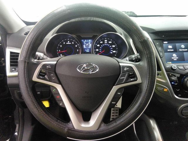 2013 Hyundai Veloster w/Black Int | Maryland Heights, MO | Continental Auto Sales