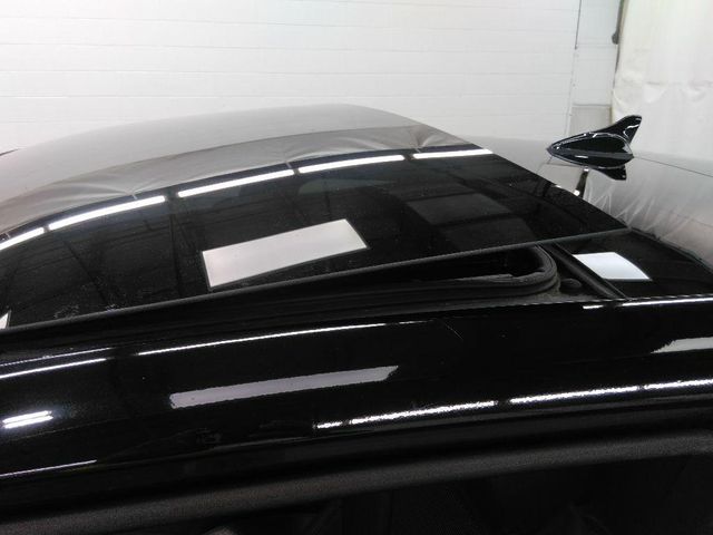 2013 Hyundai Veloster w/Black Int | Maryland Heights, MO | Continental Auto Sales