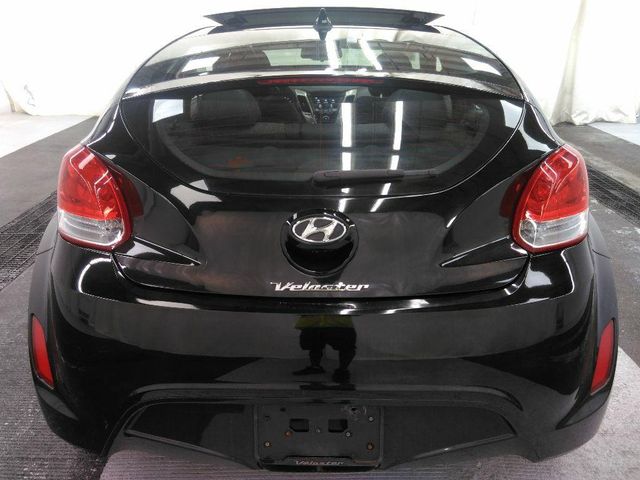 2013 Hyundai Veloster w/Black Int | Maryland Heights, MO | Continental Auto Sales 2013 Hyundai Veloster w/Black Int | Maryland Heights, MO | Continental Auto Sales