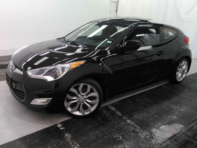 2013 Hyundai Veloster w/Black Int | Maryland Heights, MO | Continental Auto Sales 2013 Hyundai Veloster w/Black Int | Maryland Heights, MO | Continental Auto Sales