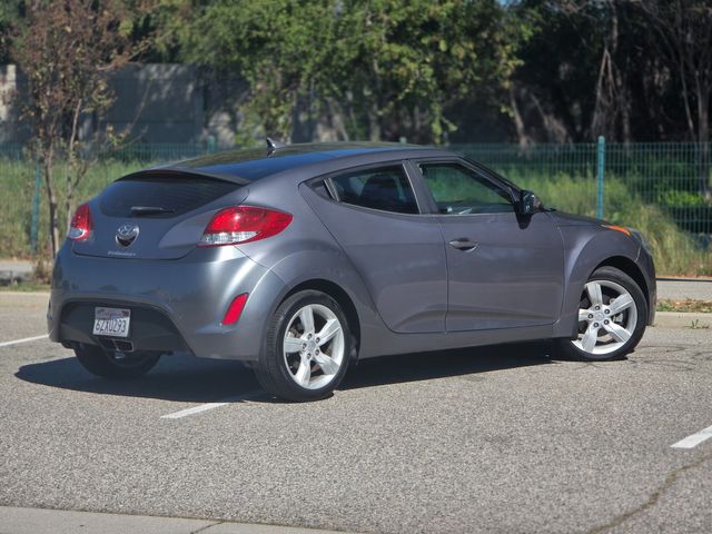 2013 Hyundai VELOSTER RE MIX