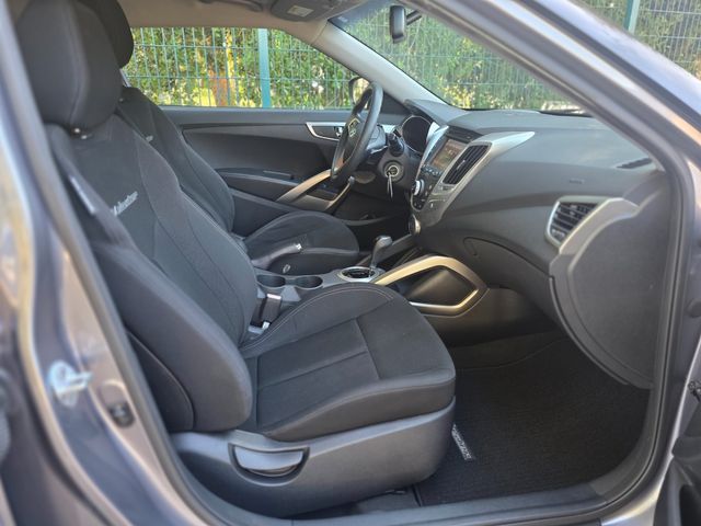 2013 Hyundai VELOSTER RE MIX