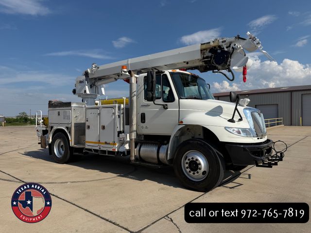 2013 International 4400 Digger Derrick