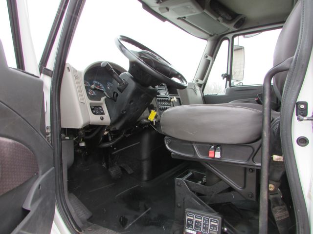 2013 4400 Tandem Axle Service Flatbed Truck  | St Cloud MN | NorthStar Truck Sales