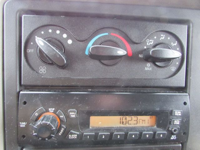 2013 4400 Tandem Axle Service Flatbed Truck  | St Cloud MN | NorthStar Truck Sales