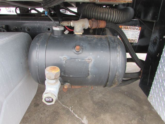 2013 4400 Tandem Axle Service Flatbed Truck  | St Cloud MN | NorthStar Truck Sales