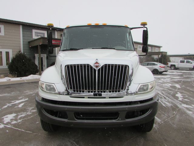 2013 4400 Tandem Axle Service Flatbed Truck  | St Cloud MN | NorthStar Truck Sales