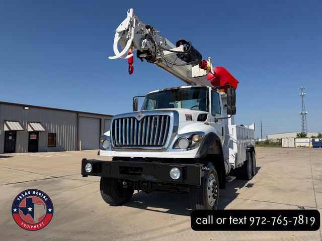 2013 International 7500 6X6 Digger Derrick