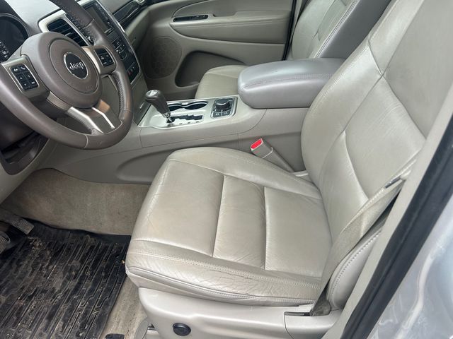 2013 Jeep Grand Cherokee LAREDO