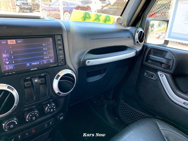 2013 Jeep Wrangler Sahara