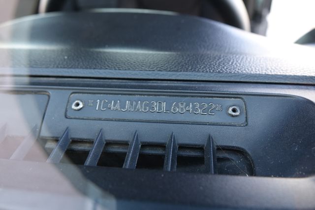 2013 Jeep Wrangler Sport | Plano, TX | Schneck Motor Company 2013 Jeep Wrangler Sport | Plano, TX | Schneck Motor Company