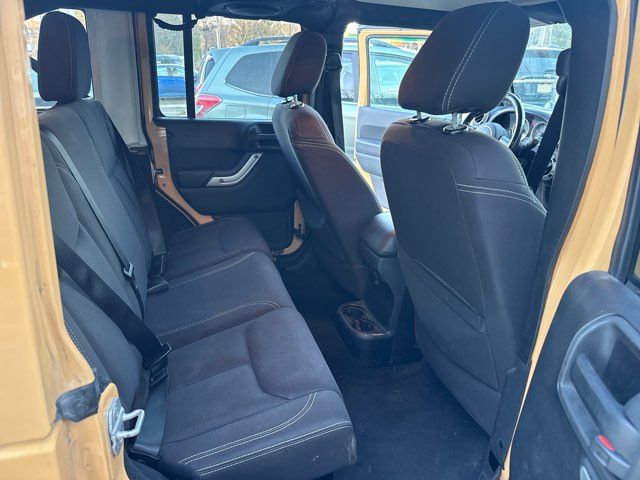 2013 Jeep Wrangler Unlimited Sahara