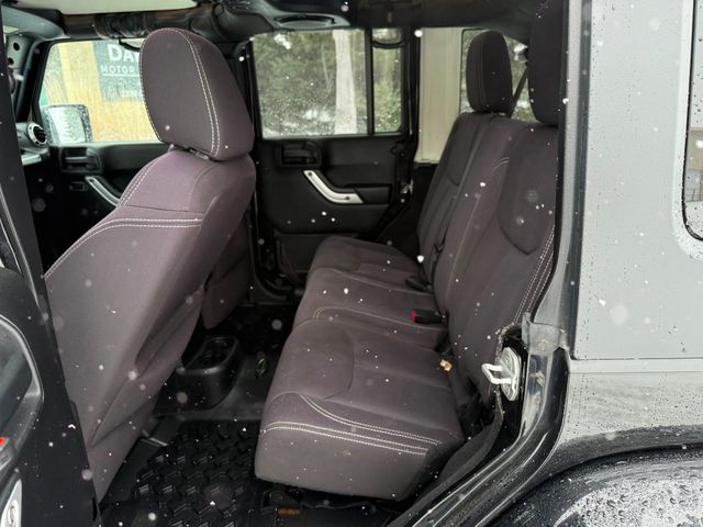 2013 Jeep Wrangler Unlimited Sahara