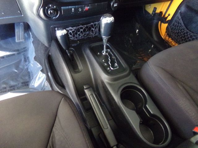 2013 Jeep Wrangler Unlimited Sport | Gonzales, TX | West Motors 2013 Jeep Wrangler Unlimited Sport | Gonzales, TX | West Motors