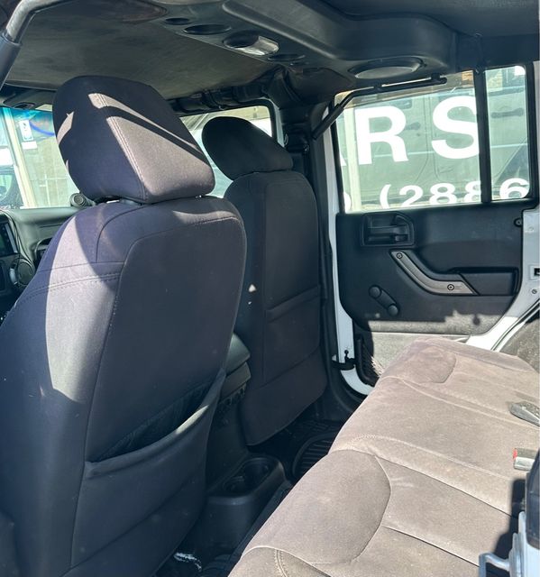 2013 Jeep Wrangler Unlimited SPORT