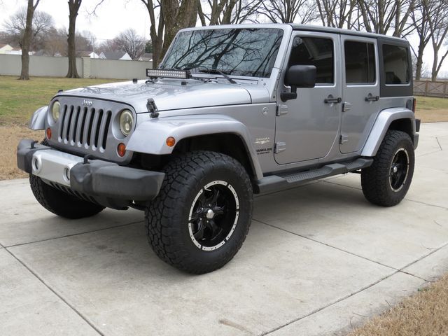 2013 Jeep Wrangler Unlimited Sahara