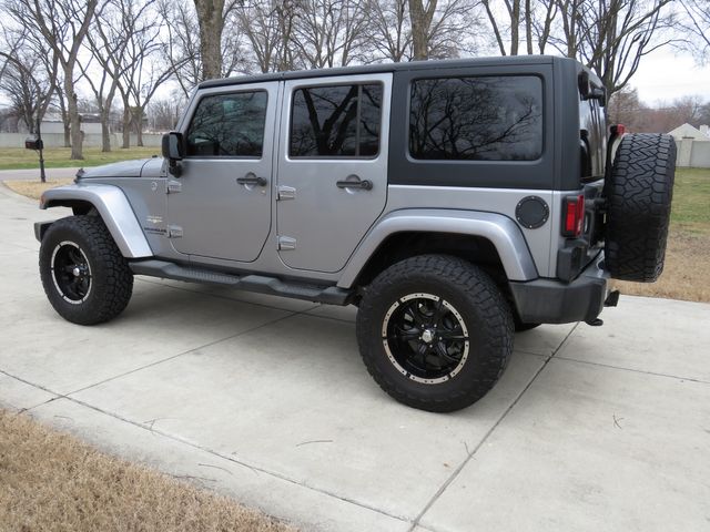 2013 Jeep Wrangler Unlimited Sahara