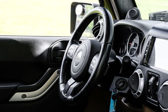 2013 Jeep Wrangler Unlimited Unlimited Sahara 2013 Jeep Wrangler Unlimited Unlimited Sahara