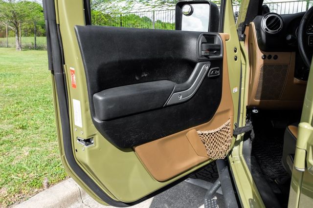 2013 Jeep Wrangler Unlimited Unlimited Sahara