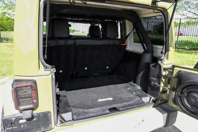 2013 Jeep Wrangler Unlimited Unlimited Sahara