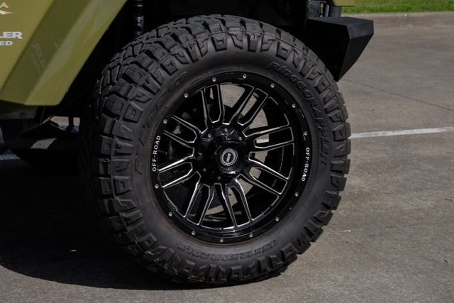 2013 Jeep Wrangler Unlimited Unlimited Sahara