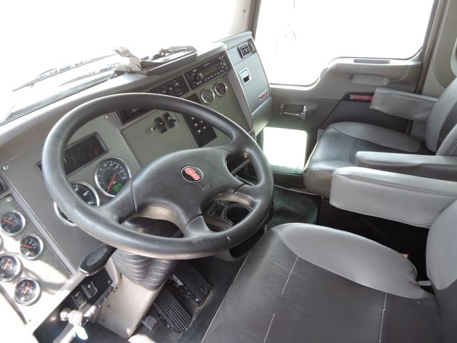 2013 Kenworth T270  Non-CDL