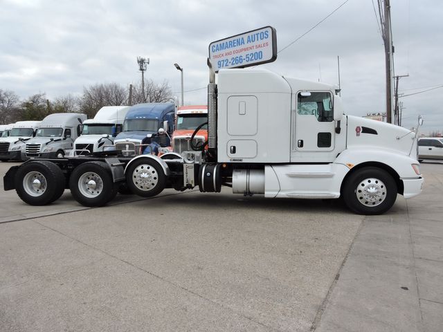 2013 Kenworth T660 Mid-Roof Sleeper