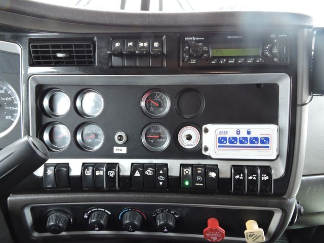 2013 Kenworth T660 Mid-Roof Sleeper