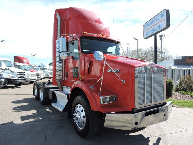 2013 Kenworth T800 Daycab