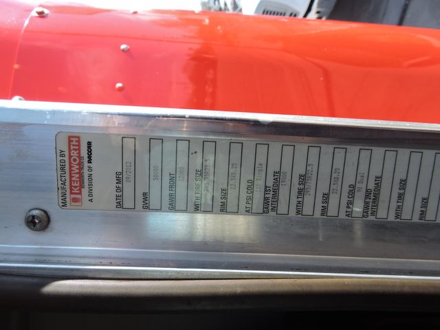 2013 Kenworth T800 Daycab