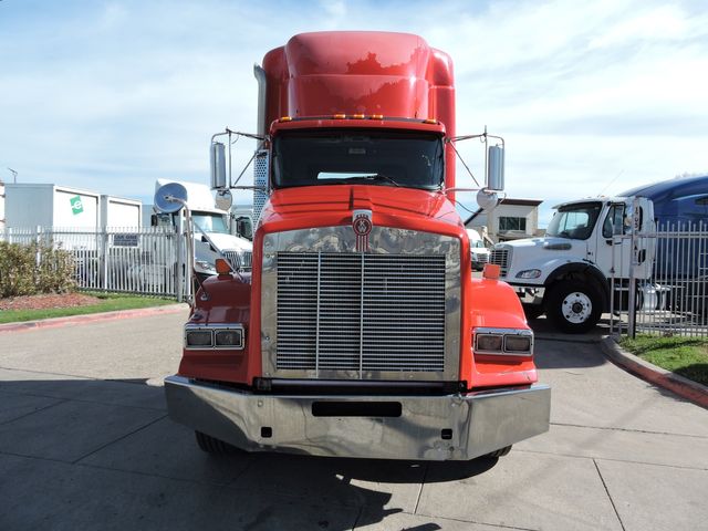 2013 Kenworth T800 Daycab