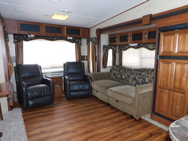 2013 Keystone Cougar X-Lite 28SGS